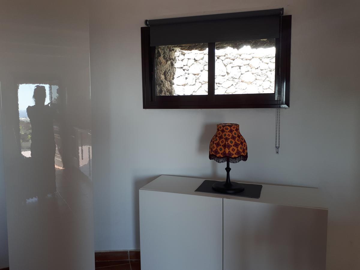 Гостевой дом Loft La Tahonilla Тиас Экстерьер фото