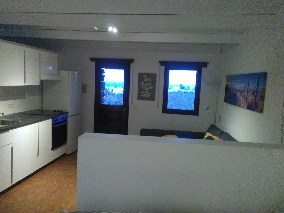 Гостевой дом Loft La Tahonilla Тиас Экстерьер фото