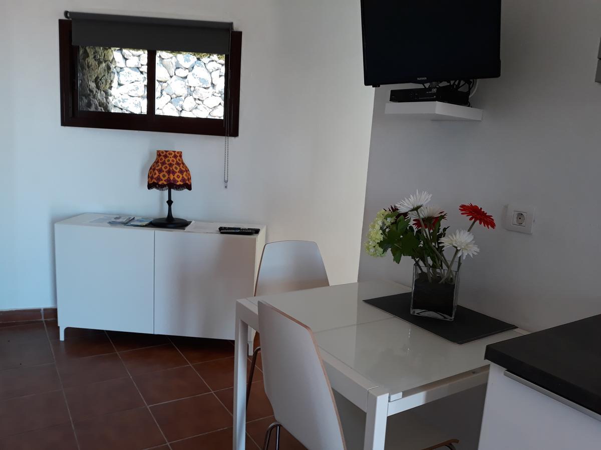 Гостевой дом Loft La Tahonilla Тиас Экстерьер фото
